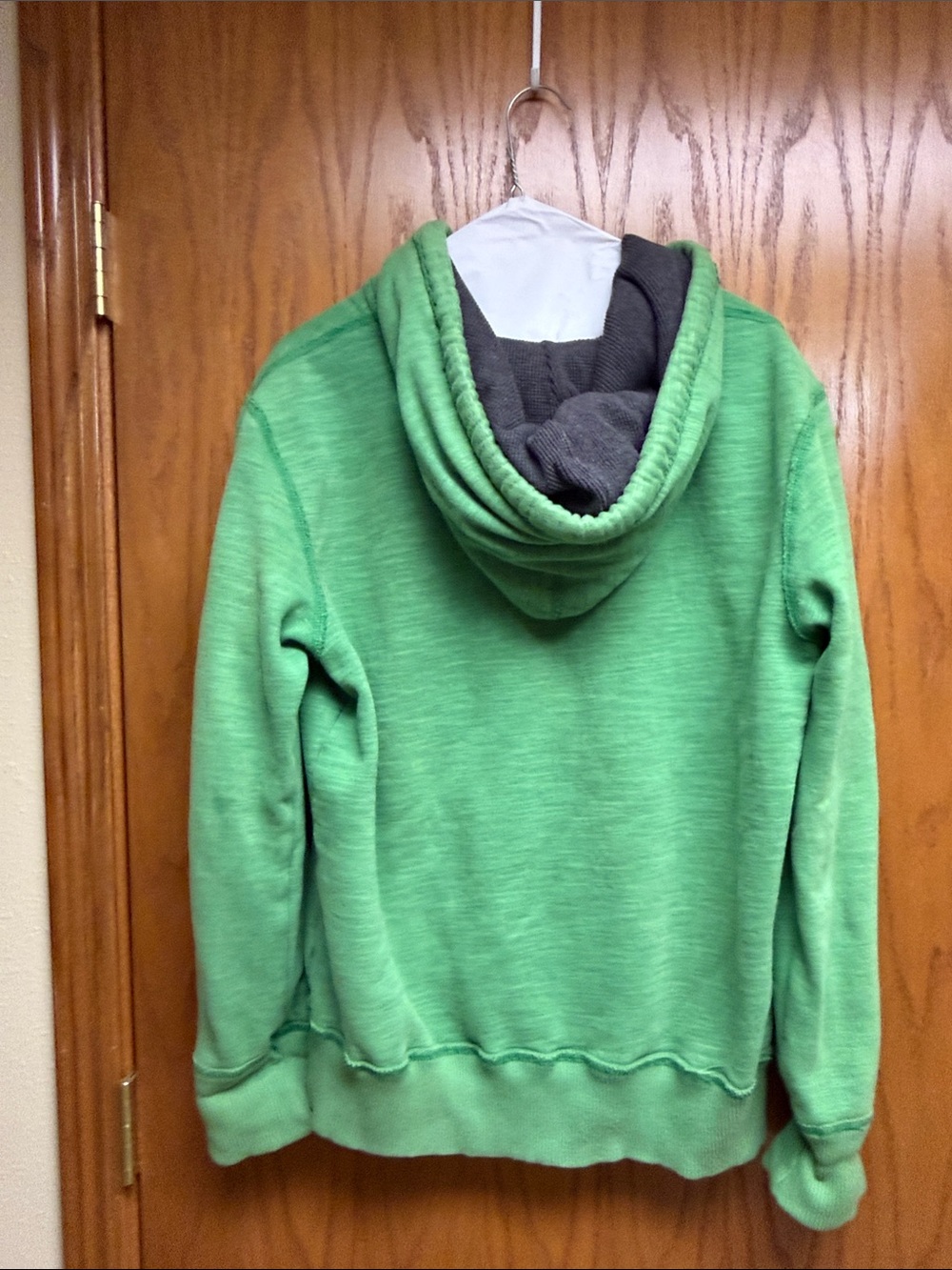 American Eagle Outfitters Green Hooded Zip Sweatshirt - Picture 3 of 3